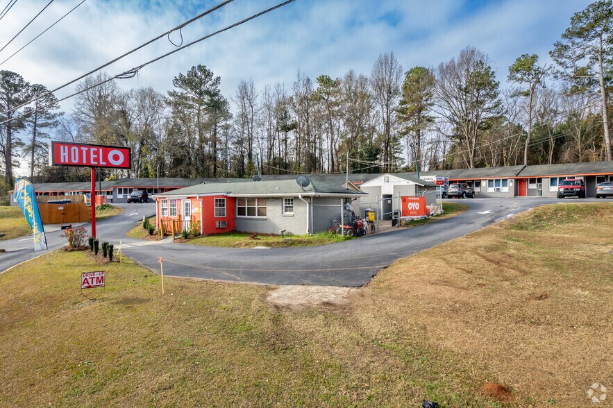 7517 Tara Blvd, Jonesboro, GA for sale - Primary Photo - Image 1 of 1
