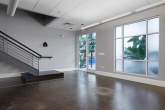 1215 E 6th Ave, Tampa, FL for lease Interior Photo- Image 1 of 7