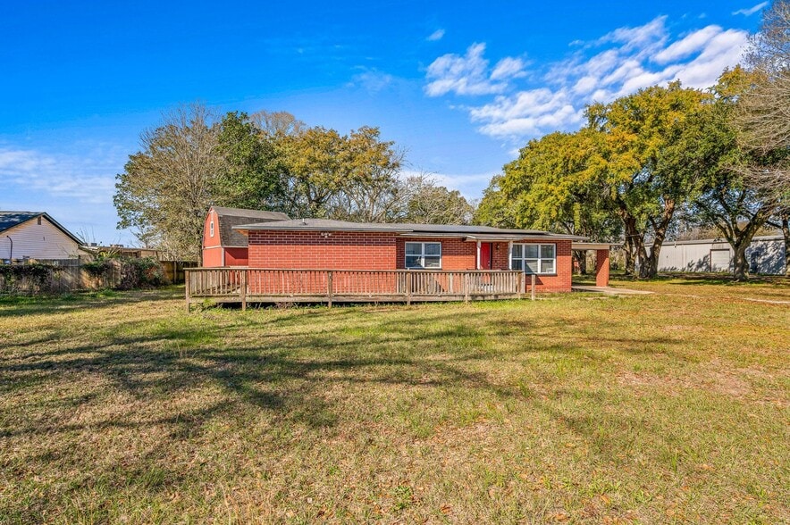 9225 N Palafox St, Pensacola, FL for sale - Building Photo - Image 2 of 31