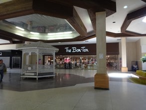 1666 Market St Ext, Warren, PA for lease Building Photo- Image 2 of 16