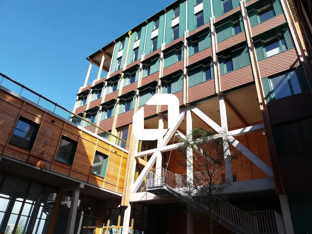 Retail in Nantes for lease Building Photo- Image 1 of 20