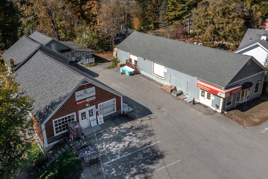 26 Kent Rd S, Cornwall Bridge, CT for sale - Building Photo - Image 1 of 6