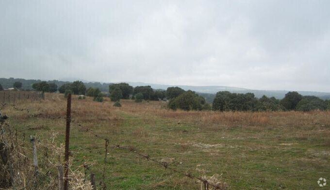 Polígono 25 Parcela 83. el Encinar, Tres Cantos, Madrid for sale - Building Photo - Image 1 of 2