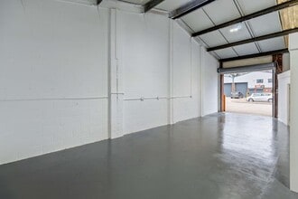 5-8 Davey Clos, Colchester for lease Interior Photo- Image 1 of 19