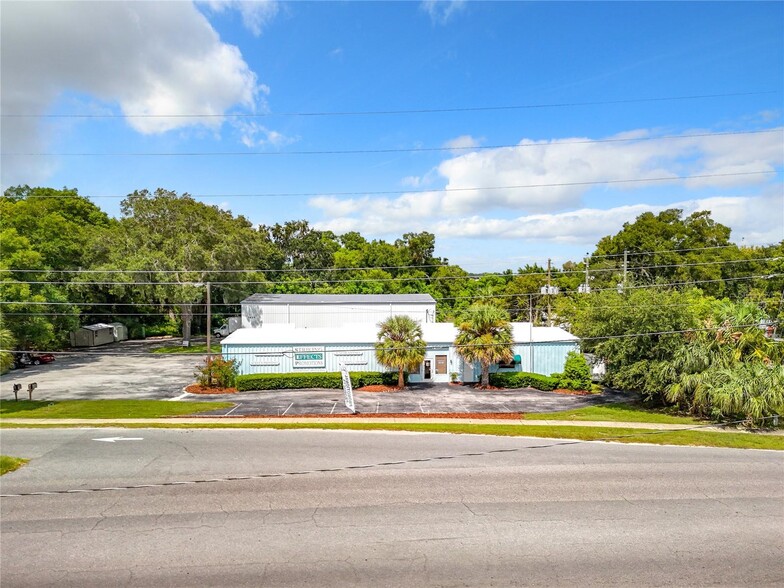 2095 Bay Rd, Mount Dora, FL for lease - Building Photo - Image 2 of 35