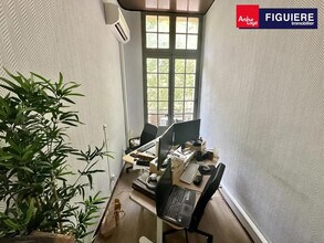 1 B Bis Rue Frédéric Mistral, Aix-en-Provence for lease Interior Photo- Image 2 of 4