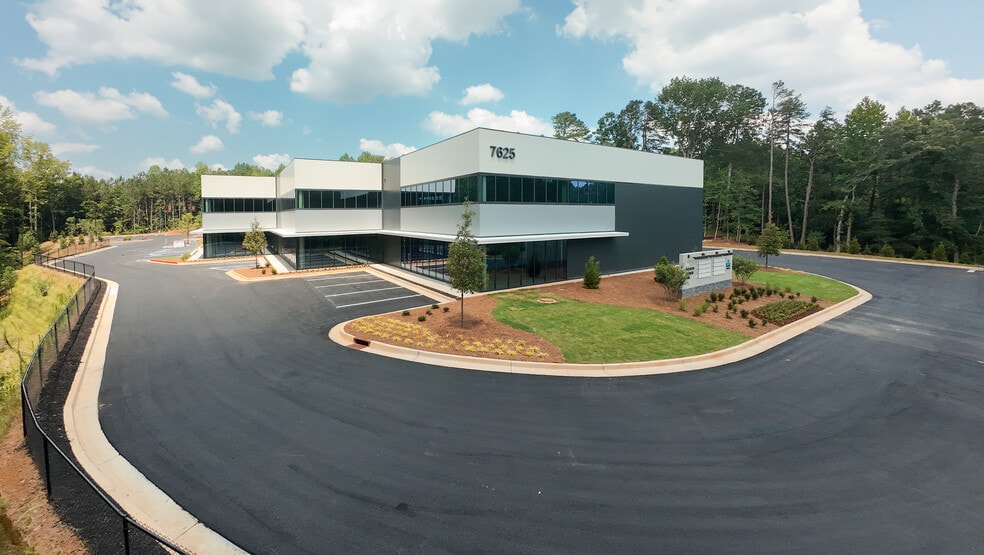 7625 New Boyd Rd, Johns Creek, GA for lease - Building Photo - Image 1 of 13