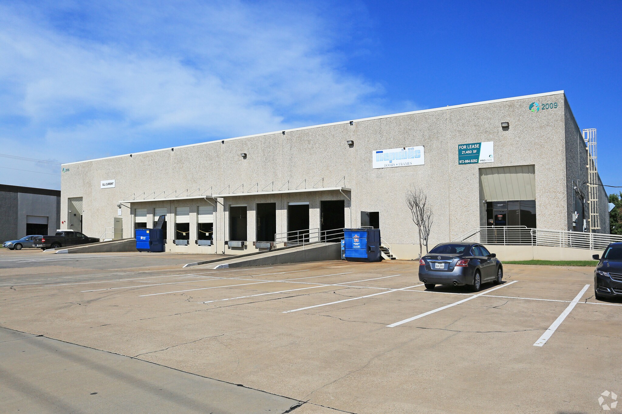 2005-2009 N Great Southwest Pky, Grand Prairie, TX for sale Primary Photo- Image 1 of 1