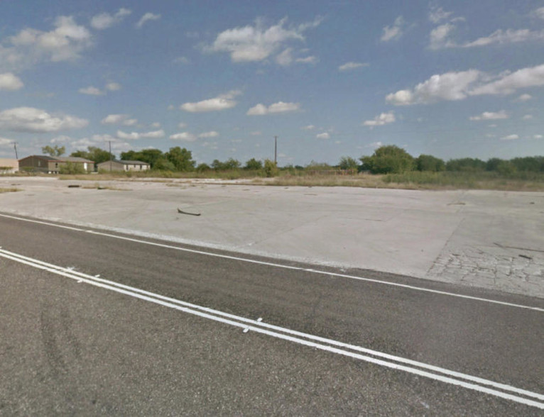 3300 N I-35, Gainesville, TX for sale - Building Photo - Image 2 of 4