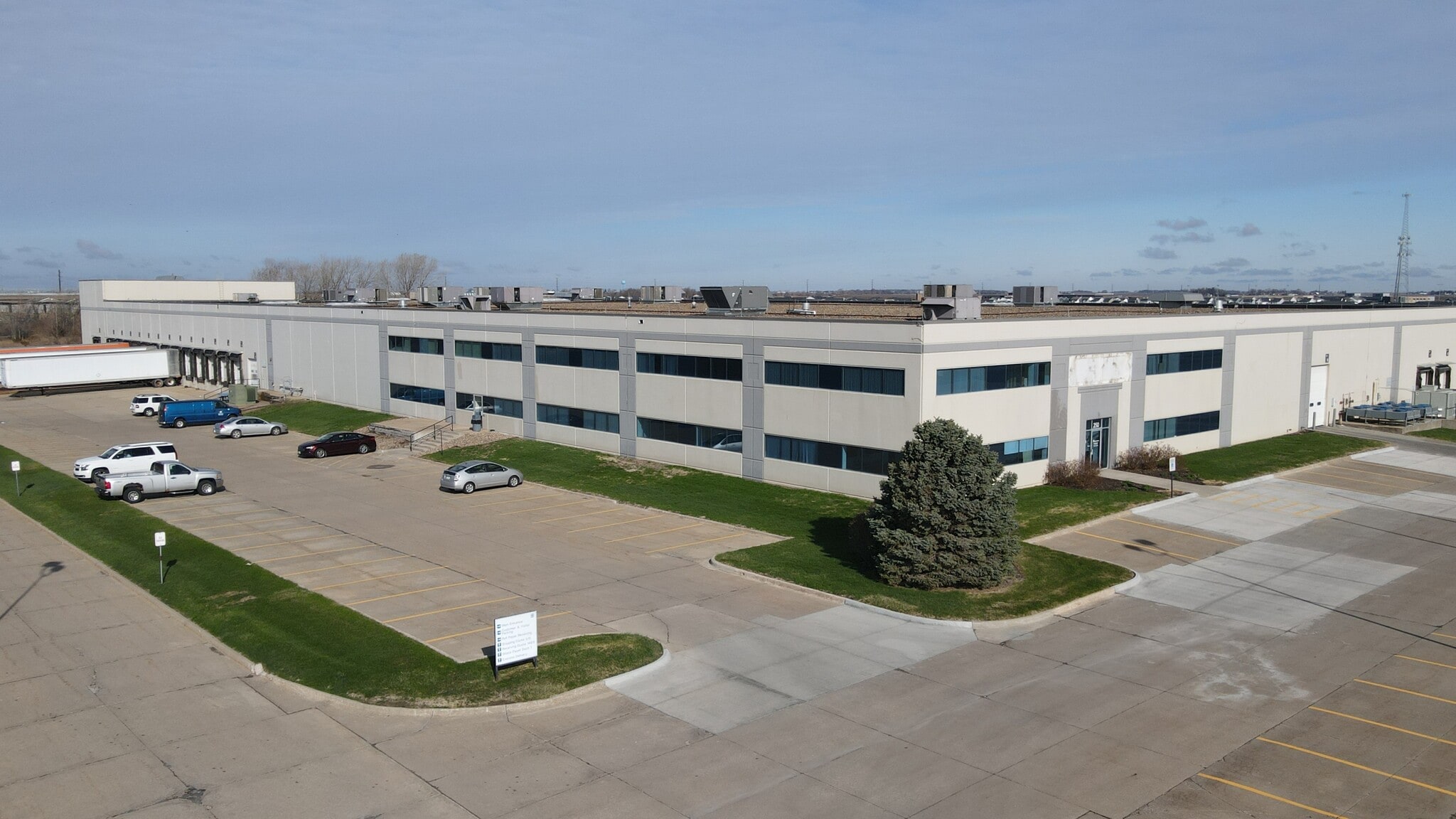 250 NW 10th St, Waukee, IA for sale Building Photo- Image 1 of 13