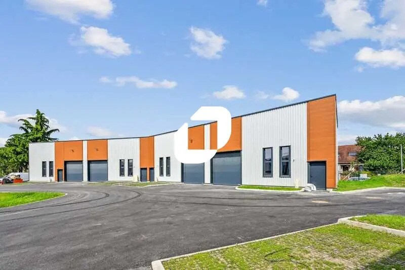 Flex in Stains for lease - Building Photo - Image 1 of 13