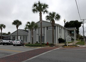 131 W Main St, Tavares FL - Owner Financed Property