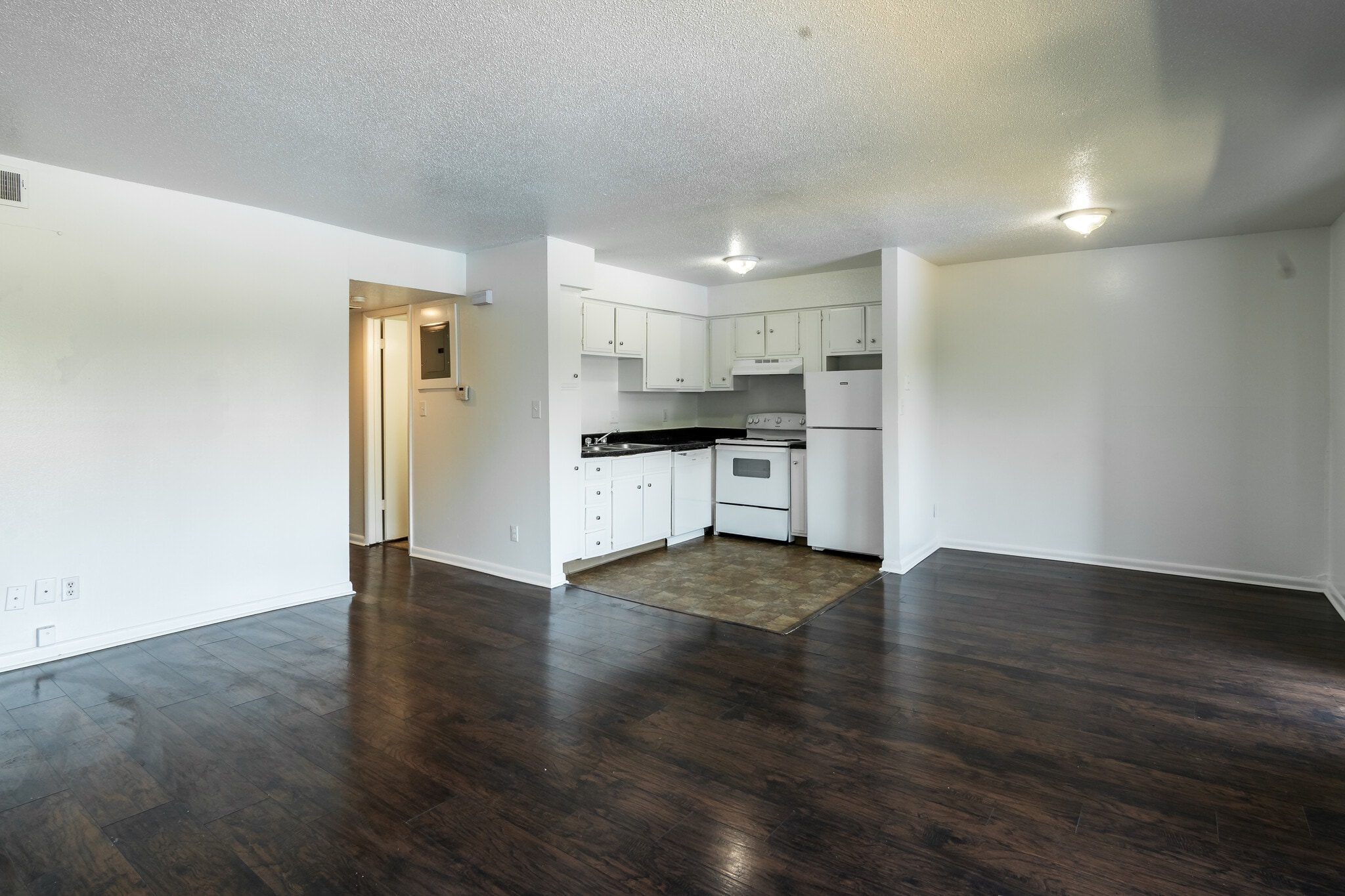 3927 Willow Ave, Kansas City, MO for sale Building Photo- Image 1 of 1