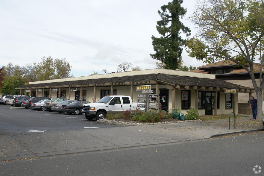 243 Main St, Pleasanton, CA for lease - Primary Photo - Image 1 of 2