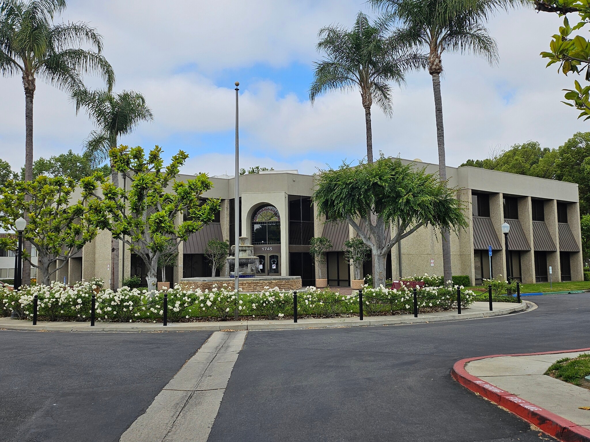 1745 W Orangewood Ave, Orange, CA for lease Building Photo- Image 1 of 8