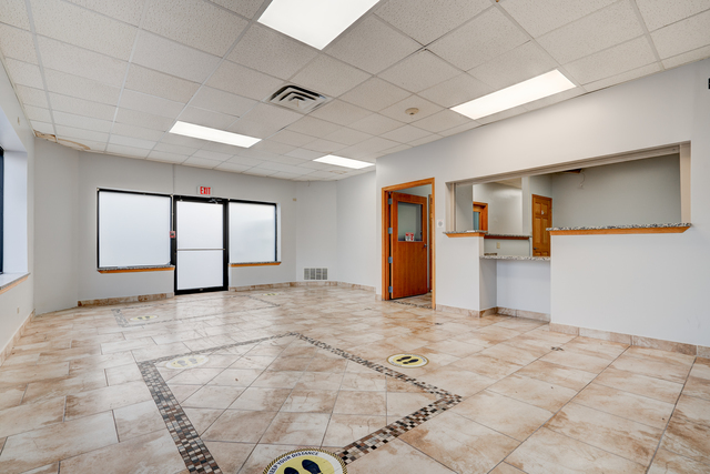 1550 N Mannheim Rd, Stone Park, IL for lease - Lobby - Image 3 of 16