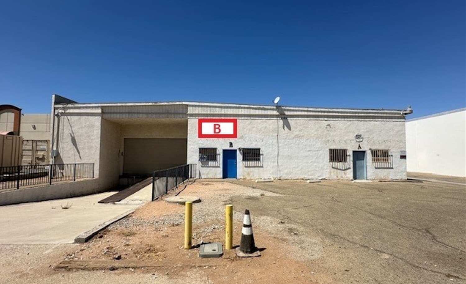 13580 Nomwaket Rd, Apple Valley, CA for lease Building Photo- Image 1 of 10