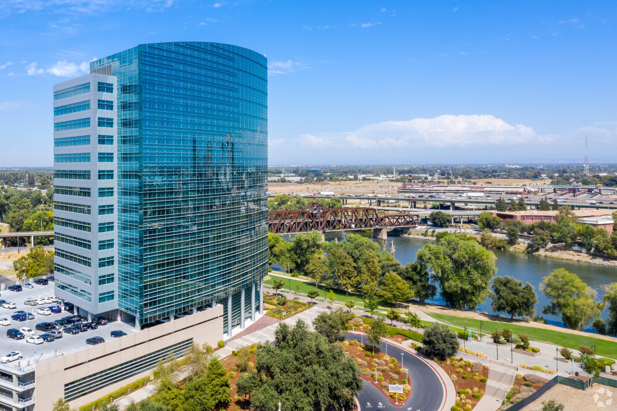 100 Waterfront Pl, West Sacramento, CA 95605 CalSTRS