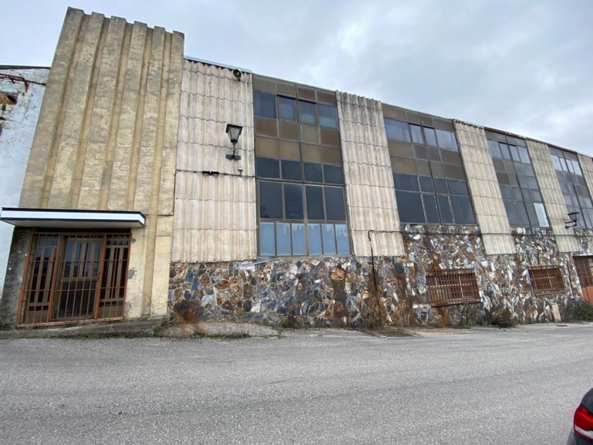 Industrial in Ponferrada, León for sale Building Photo- Image 1 of 17