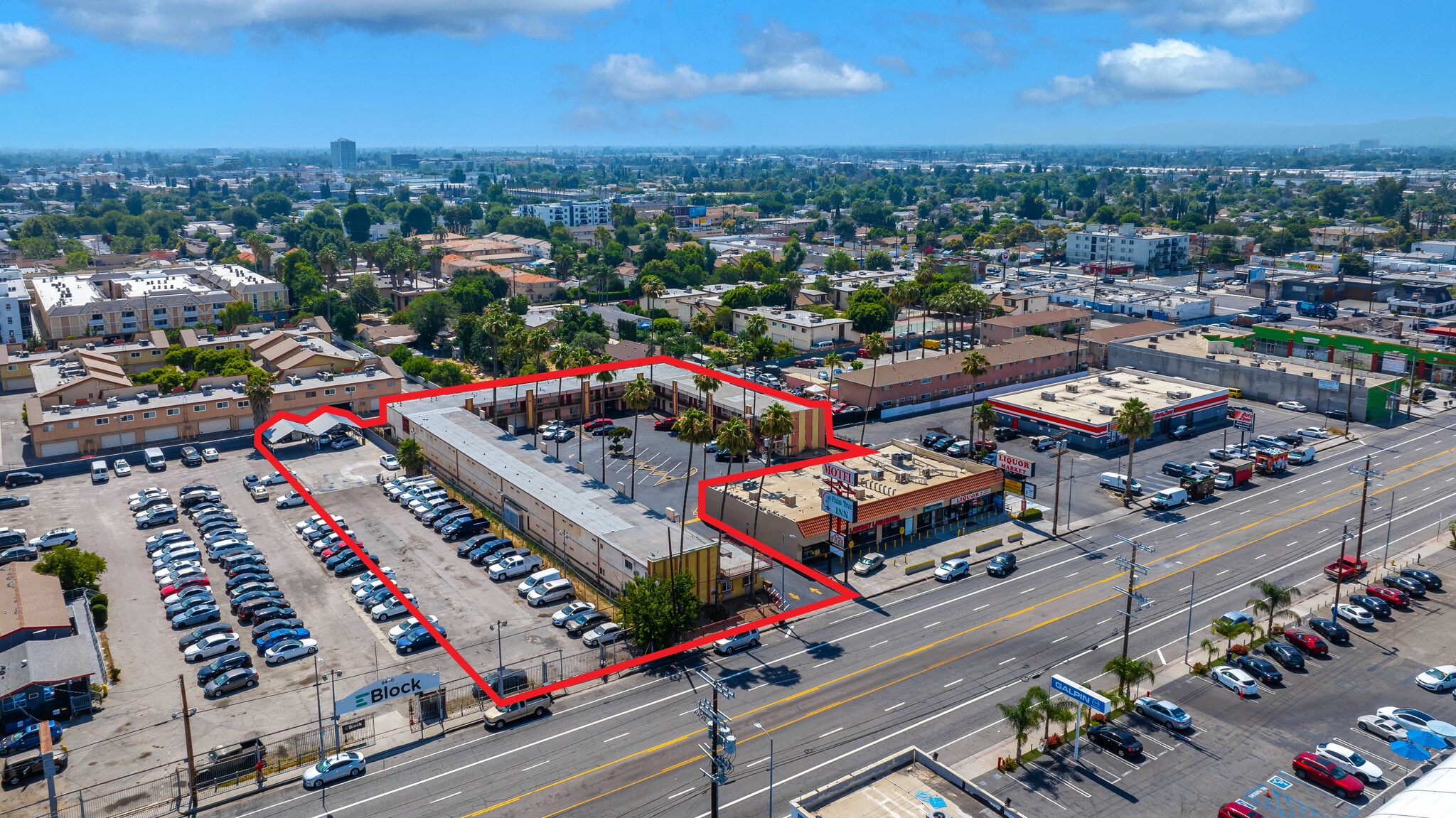 8424 Sepulveda Blvd, North Hills, CA 91343 Palm Tree Inn