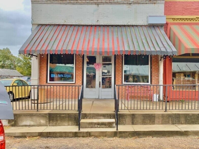 110 S Main St, Sardis, MS 38666