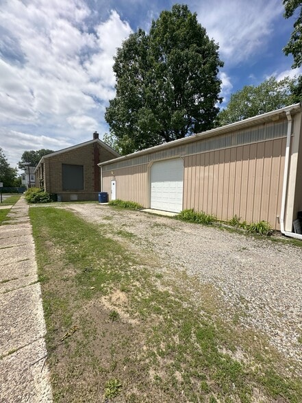 400 Magnolia St, Beverly, NJ for sale - Building Photo - Image 2 of 23