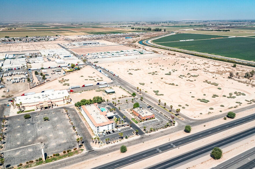 SWC Robinson Blvd & Fiesta Ave, Calexico, CA for sale - Building Photo - Image 1 of 13