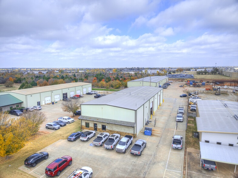 209 NW 132nd St, Oklahoma City, OK for sale - Building Photo - Image 3 of 42