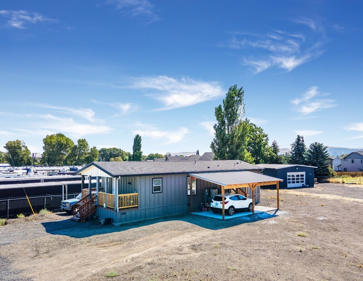 3319 W 10th St, The Dalles, OR 97058