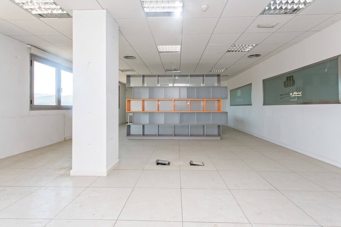 Sant Cugat del Vallès, BAR 08172 - Unit 01 -  - Interior Photo - Image 1 of 30