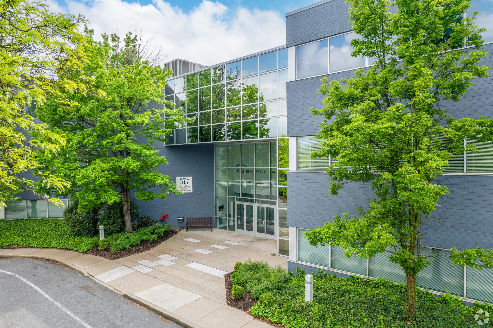 95 Highland Ave, Bethlehem, PA for lease Building Photo- Image 1 of 19