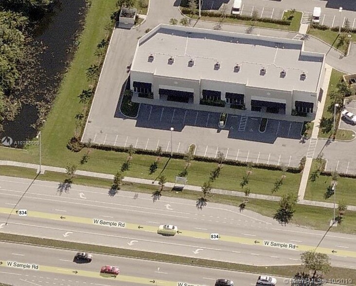 Retail in Pompano Beach, FL for sale - Building Photo - Image 1 of 1