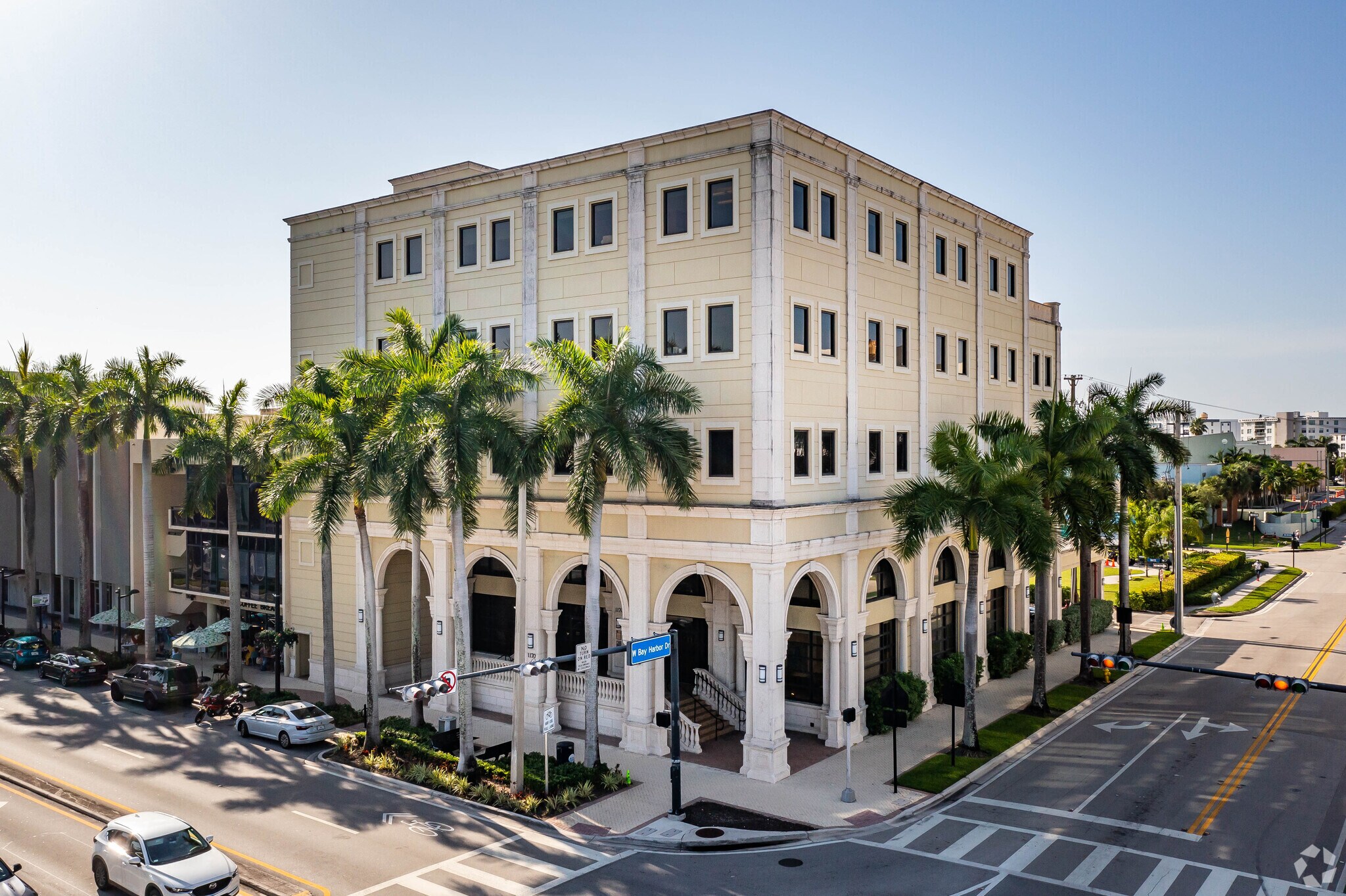 1170 Kane Concourse, Bay Harbor Islands, FL for sale Primary Photo- Image 1 of 1