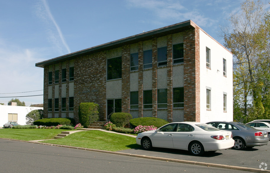 15 Charles St, Westwood, NJ for lease - Building Photo - Image 1 of 3