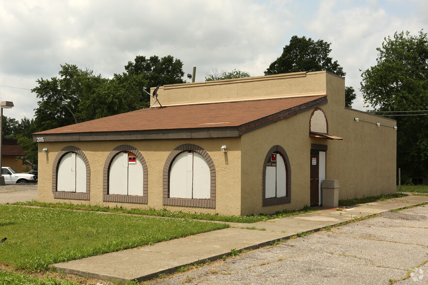 2615 Charlestown Rd, New Albany, IN for sale - Primary Photo - Image 1 of 1