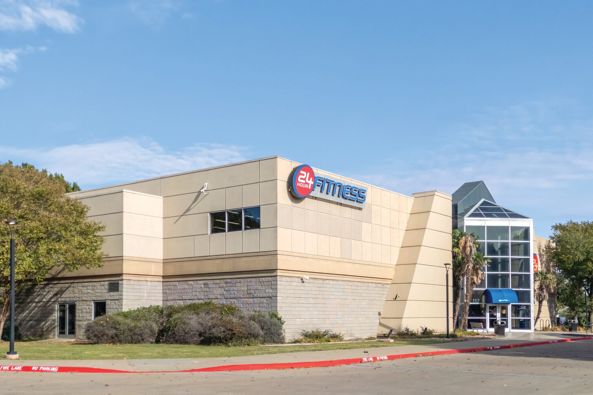 1131 W Arbrook Blvd, Arlington, TX for sale Building Photo- Image 1 of 6