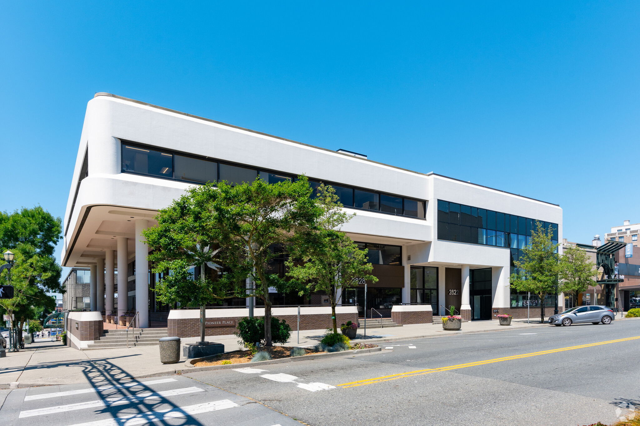 2822 Colby Ave, Everett, WA for lease Building Photo- Image 1 of 25