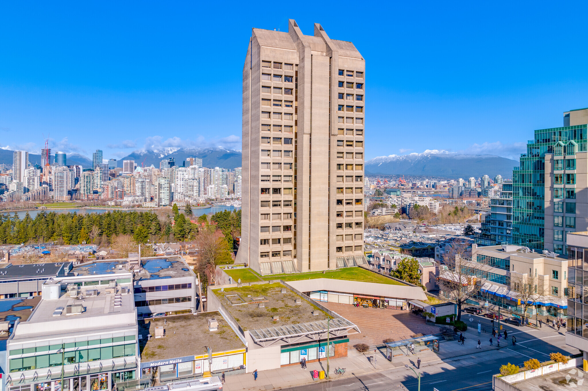 805 W Broadway, Vancouver, BC for lease Building Photo- Image 1 of 11