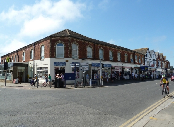 High St, Mablethorpe for sale - Primary Photo - Image 1 of 2