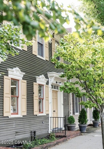 30-32 N 2nd St, Lewisburg, PA for lease - Building Photo - Image 3 of 15