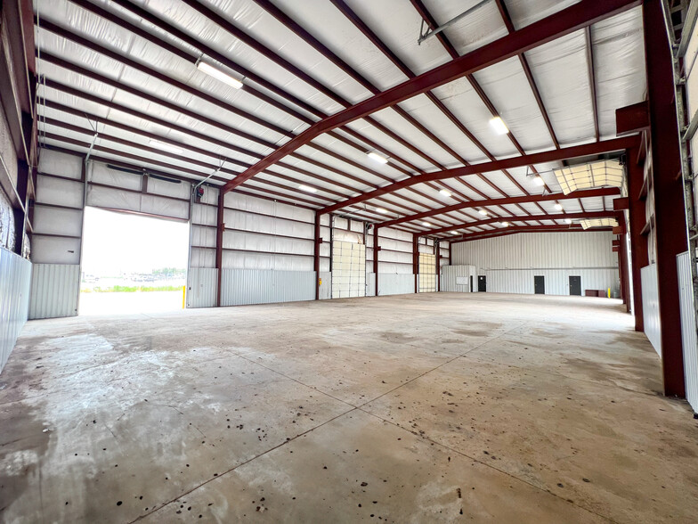 9718 County Road 150, Midland, TX for lease - Building Photo - Image 3 of 37