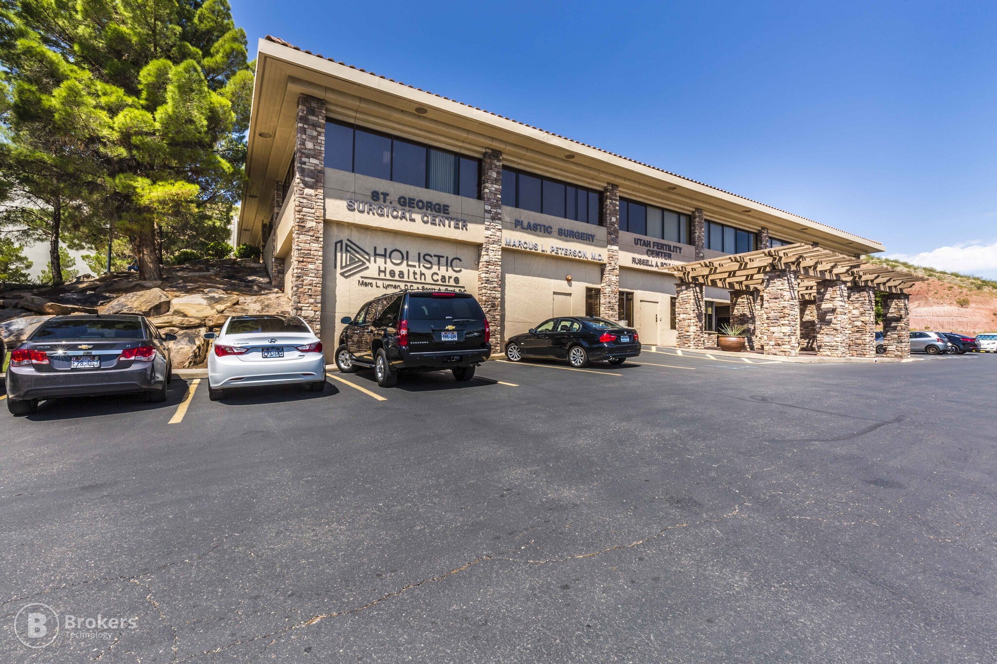 676 S Bluff St, Saint George, UT for sale Building Photo- Image 1 of 1