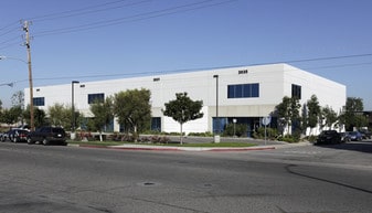 3021-3035 E La Jolla St, Anaheim CA - Warehouse