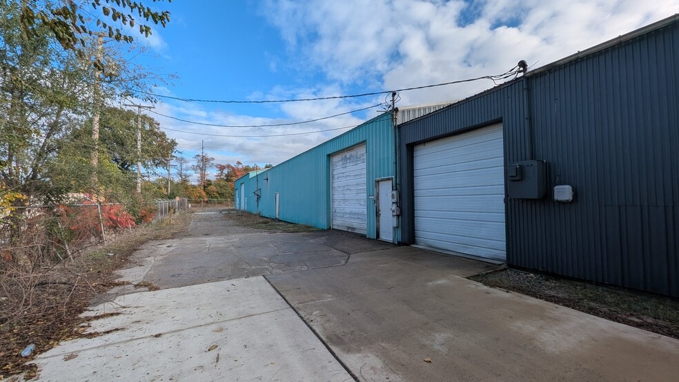 13255 Chippewa Blvd, Mishawaka, IN for lease - Building Photo - Image 3 of 15