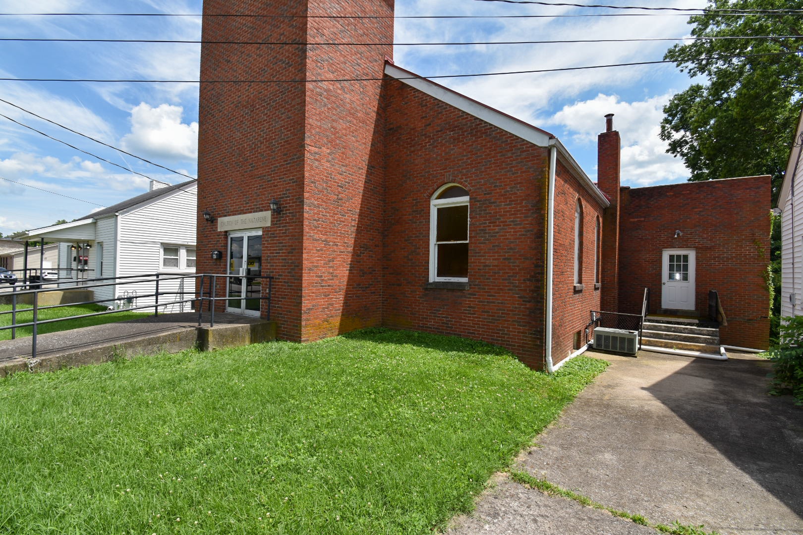 65 Highland Ave, Lancaster, KY for sale Building Photo- Image 1 of 37