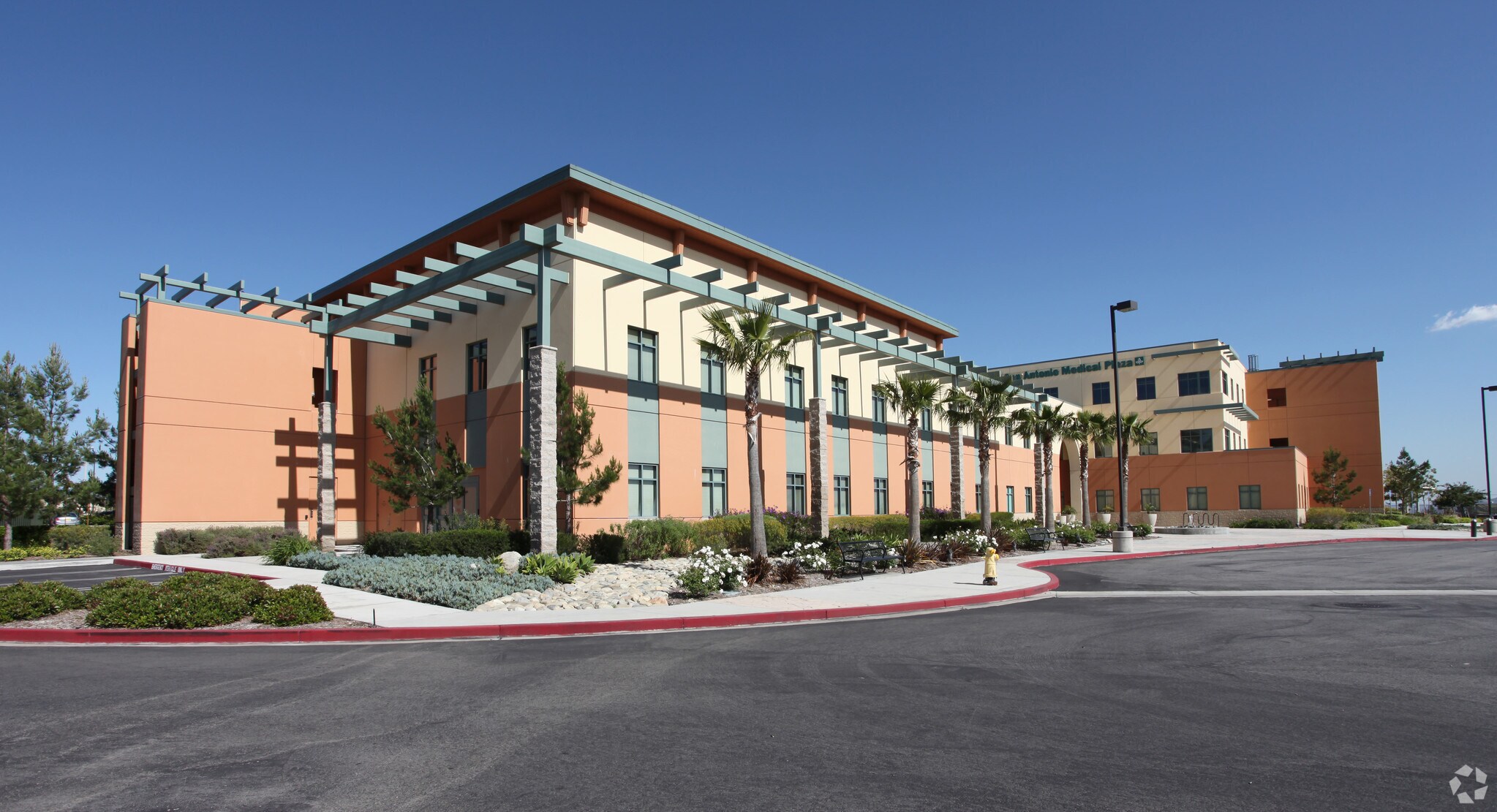 16465 Sierra Lakes Pky, Fontana, CA 92336 Sierra San Antonio Medical