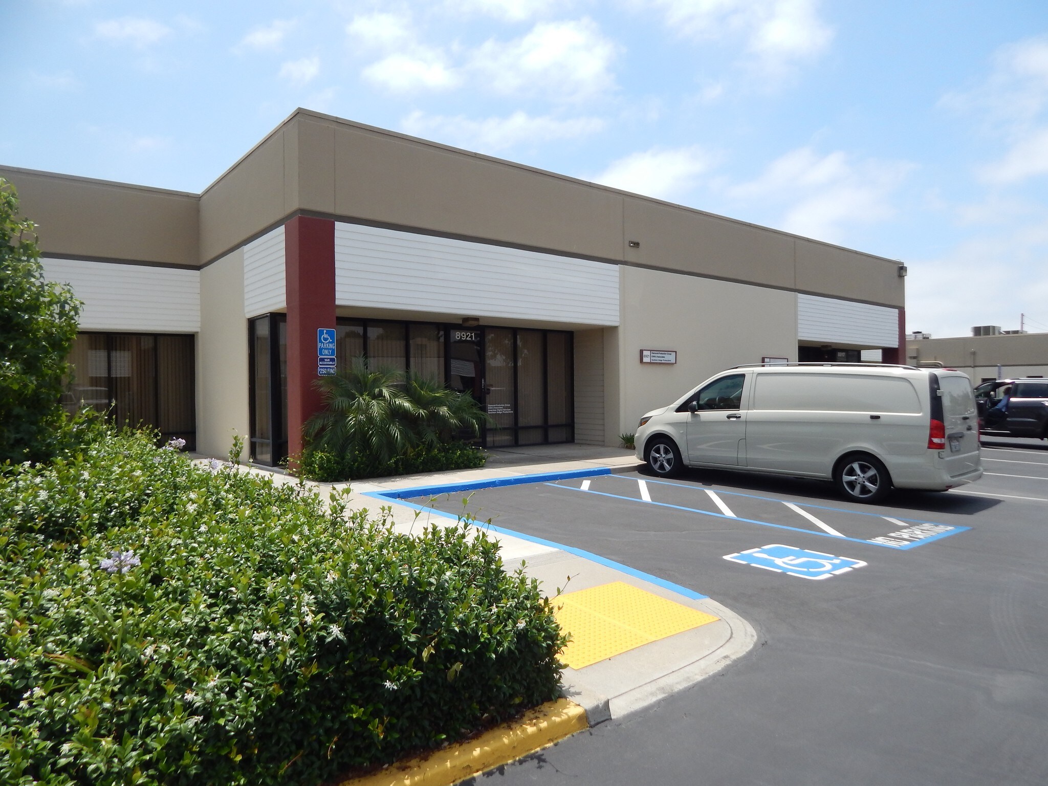 8915-8923 Complex Dr, San Diego, CA for sale Building Photo- Image 1 of 1