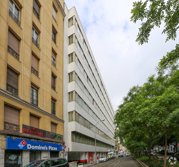 Calle de Juan Bravo, 58, Madrid, Madrid for sale - Primary Photo - Image 1 of 1