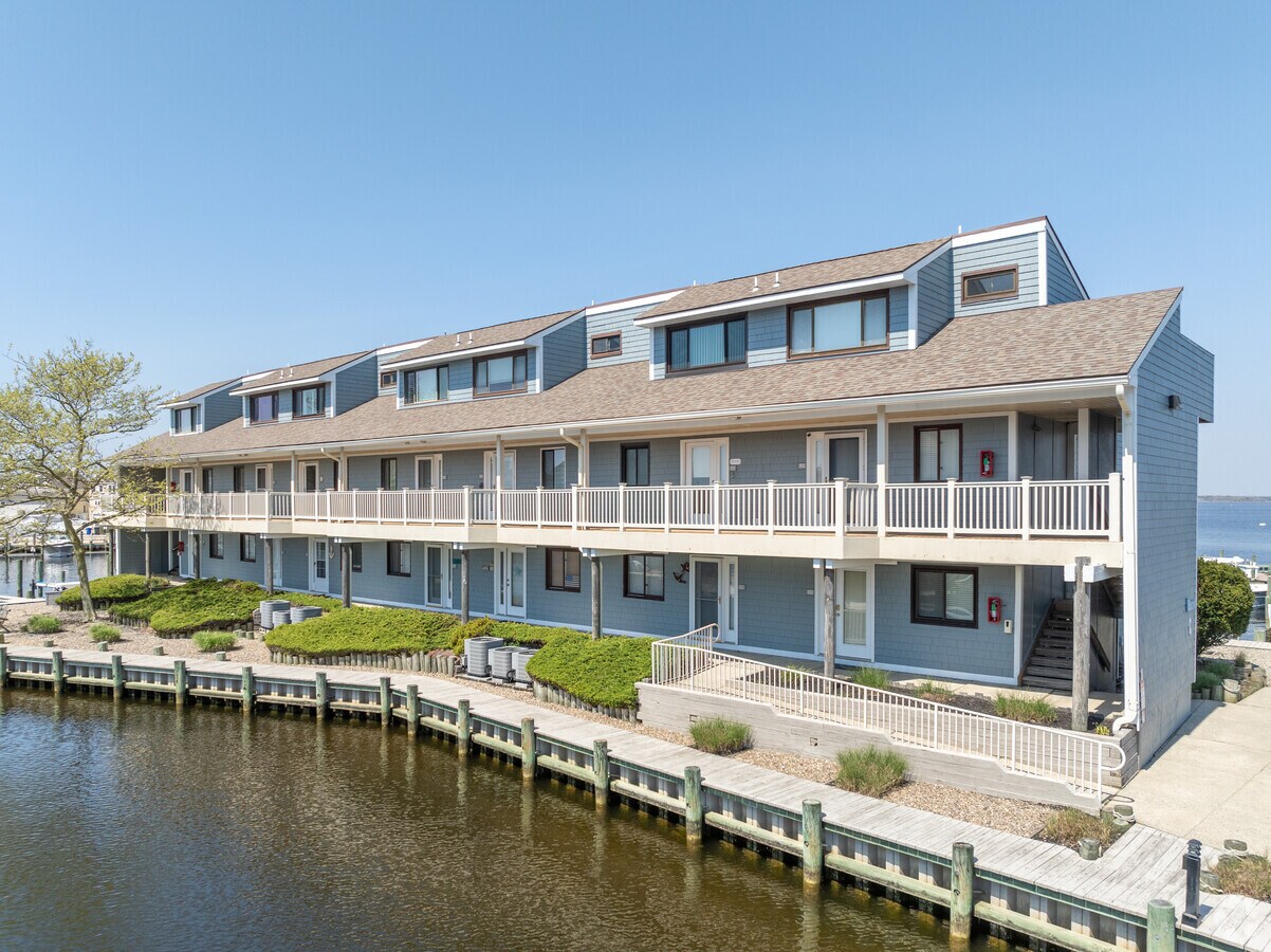 1919 Bay Blvd, Seaside Heights, NJ 08751