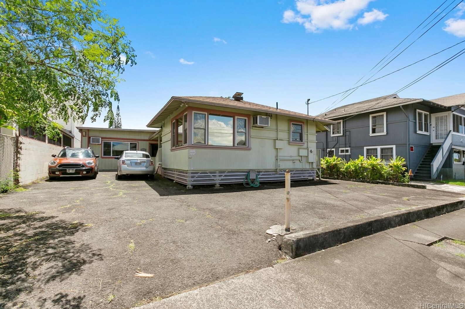 44 Westervelt St, Wahiawa, HI for sale Primary Photo- Image 1 of 1